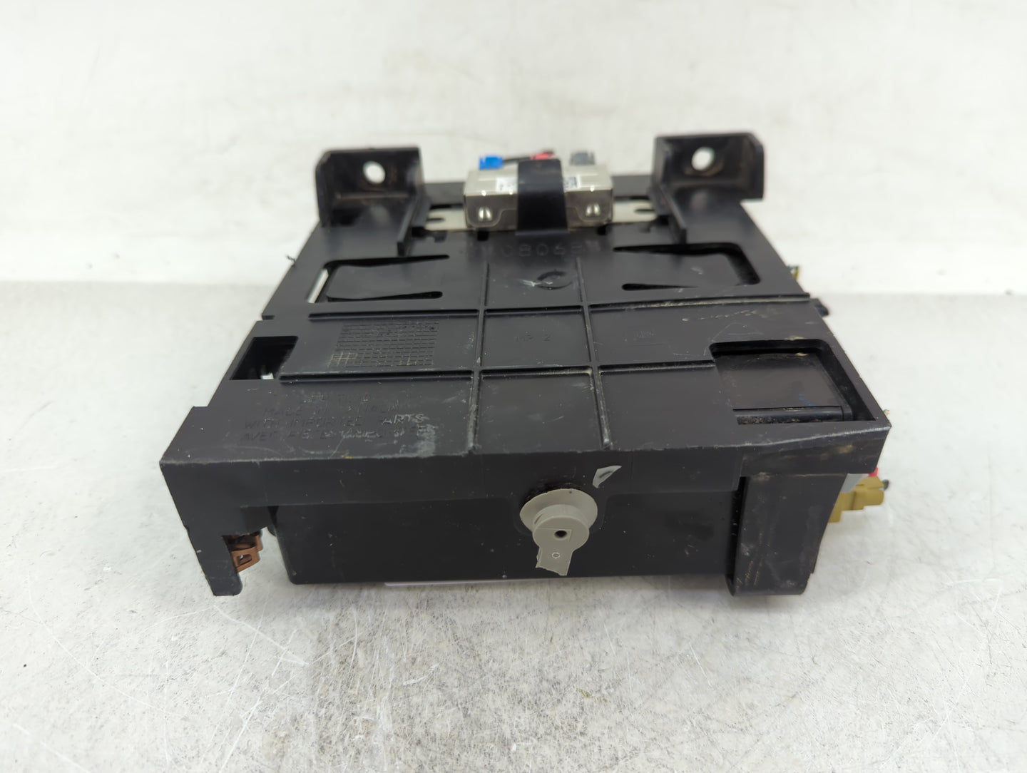 2018-2021 Chevrolet Traverse Radio AM FM Cd Player Receiver Replacement P/N:84361177 Fits Fits 2018 2019 2020 2021 OEM Used 