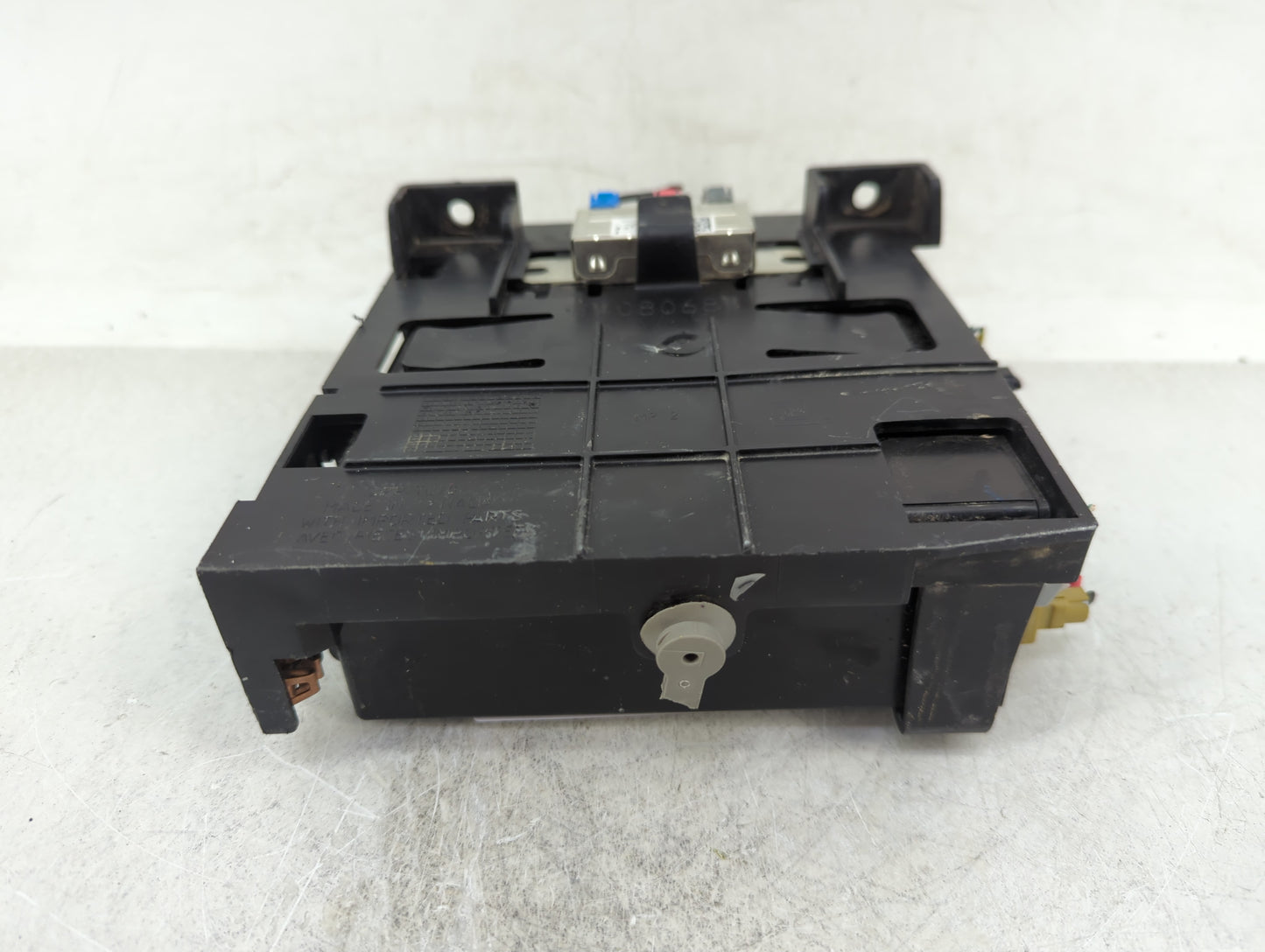 2018-2021 Chevrolet Traverse Radio AM FM Cd Player Receiver Replacement P/N:84361177 Fits Fits 2018 2019 2020 2021 OEM Used 