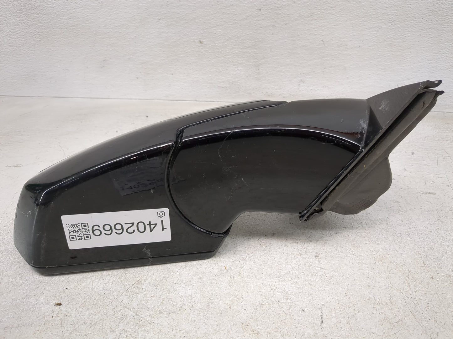2018-2022 Chevrolet Traverse Passenger Side View Mirror - Right Door Mirror OEM Used - Oemusedautoparts1.com
