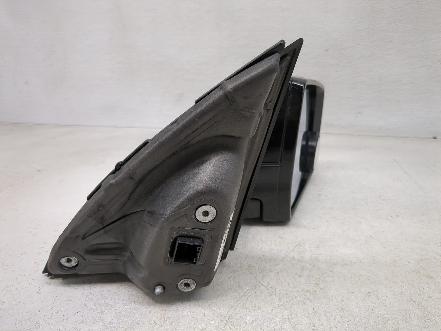 2018-2022 Chevrolet Traverse Passenger Side View Mirror - Right Door Mirror OEM Used - Oemusedautoparts1.com