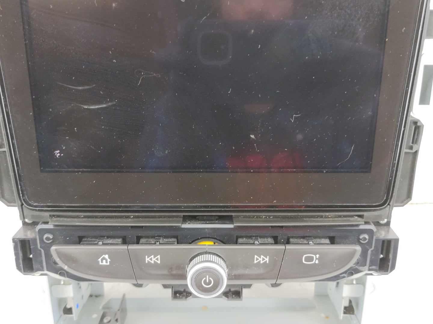 2018-2021 Chevrolet Traverse Radio AM FM Cd Player Receiver Replacement P/N:84423260 Fits Fits 2018 2019 2020 2021 OEM Used 