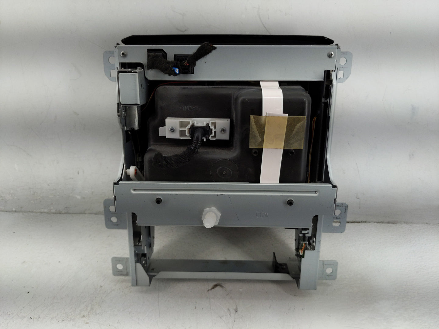 2018-2021 Chevrolet Traverse Radio AM FM Cd Player Receiver Replacement P/N:84423260 Fits Fits 2018 2019 2020 2021 OEM Used 