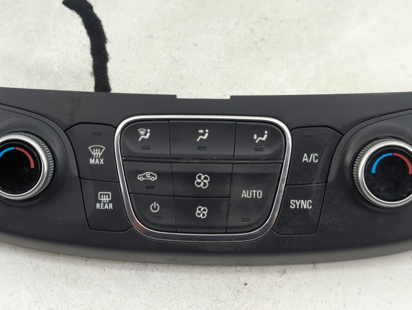 2018-2022 Chevrolet Traverse Climate Control Module Temperature AC/Heater Replacement P/N:84344401 Fits OEM Used Auto Parts 