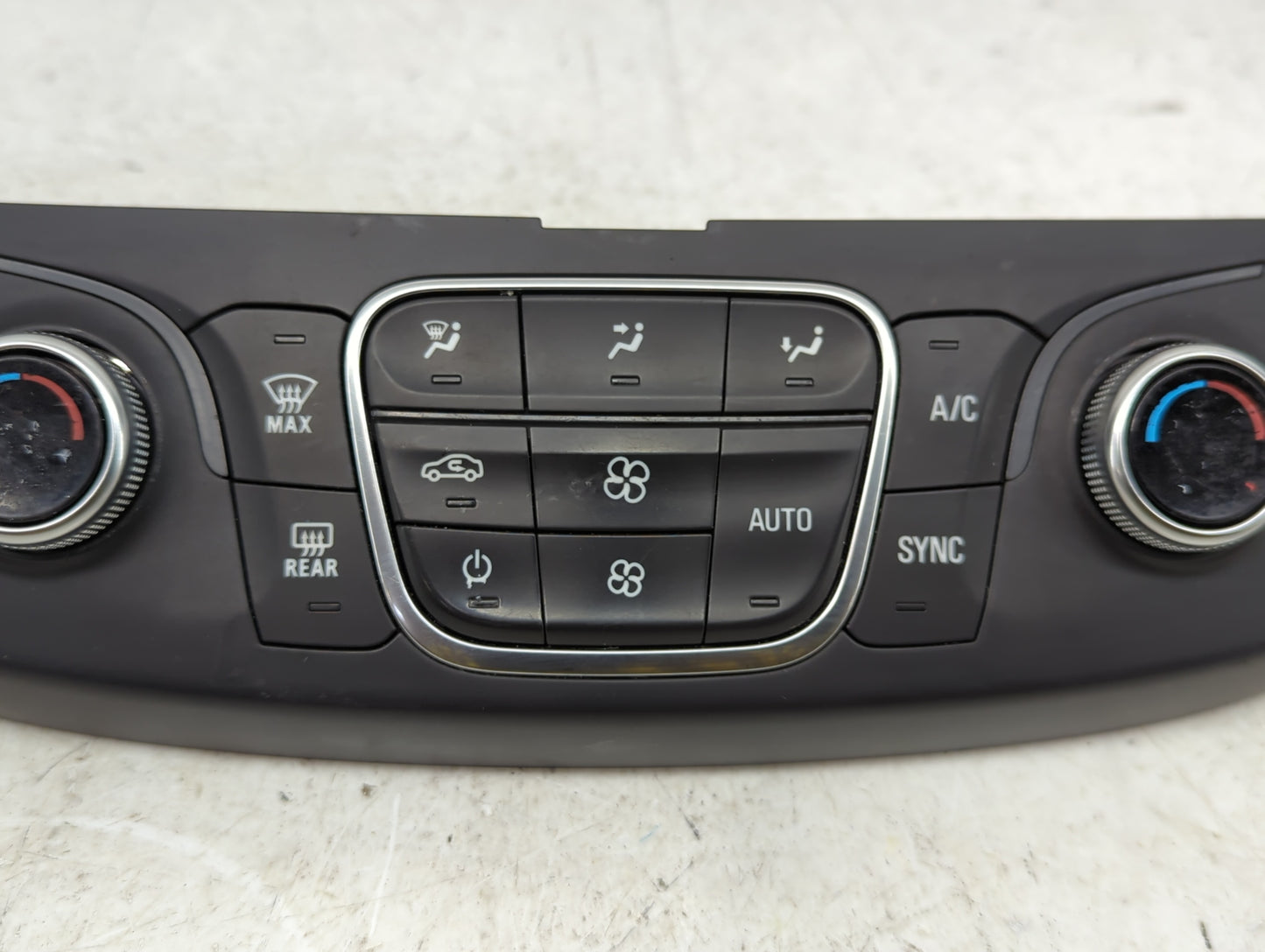 2018-2022 Chevrolet Traverse Climate Control Module Temperature AC/Heater Replacement P/N:000235226 84344401 Fits OEM Used A