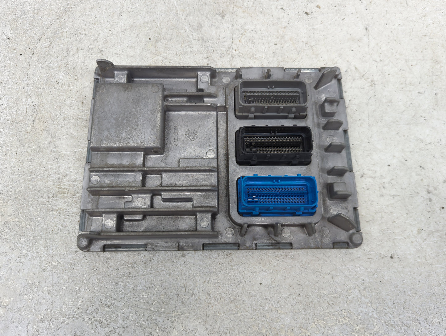 2018-2022 Chevrolet Traverse PCM Engine Control Computer ECU ECM PCU OEM P/N:039045703 12697045 Fits OEM Used Auto Parts - O