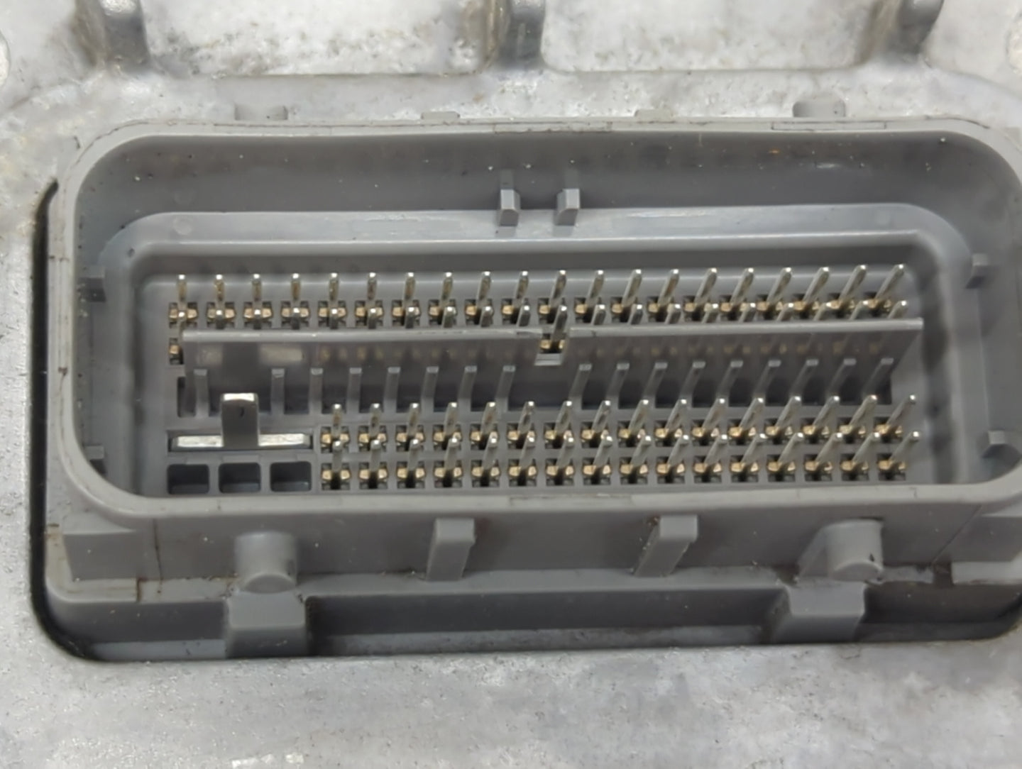 2018-2022 Chevrolet Traverse PCM Engine Control Computer ECU ECM PCU OEM P/N:039045703 12697045 Fits OEM Used Auto Parts - O