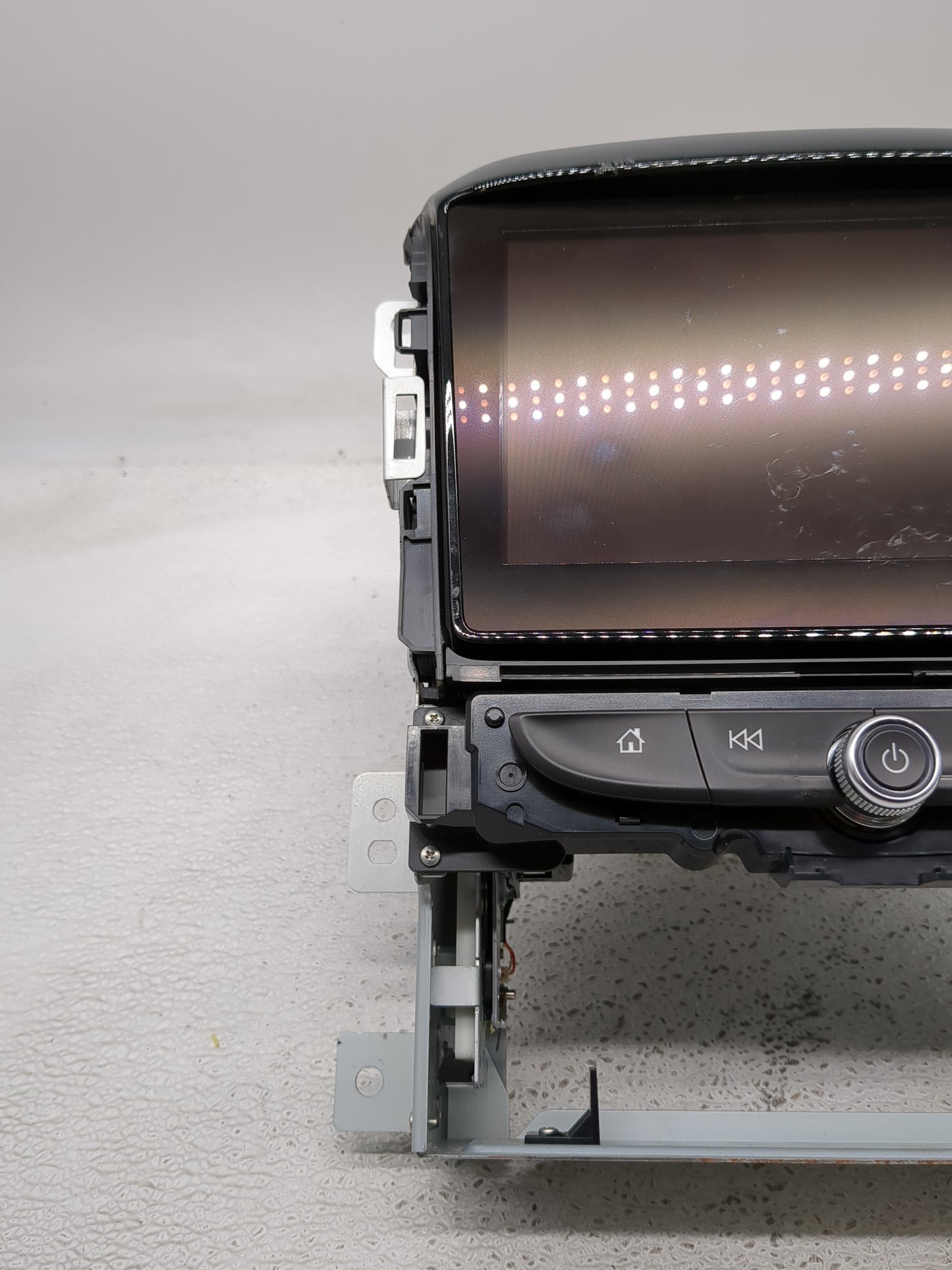 2018-2021 Chevrolet Traverse Radio AM FM Cd Player Receiver Replacement P/N:84423260 PDR263393 Fits Fits 2018 2019 2020 2021