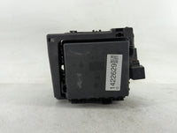 2020-2022 Chevrolet Traverse Fusebox Fuse Box Panel Relay Module P/N:7171-4521-30 85114017, 13368934 Fits Fits 2019 2020 202