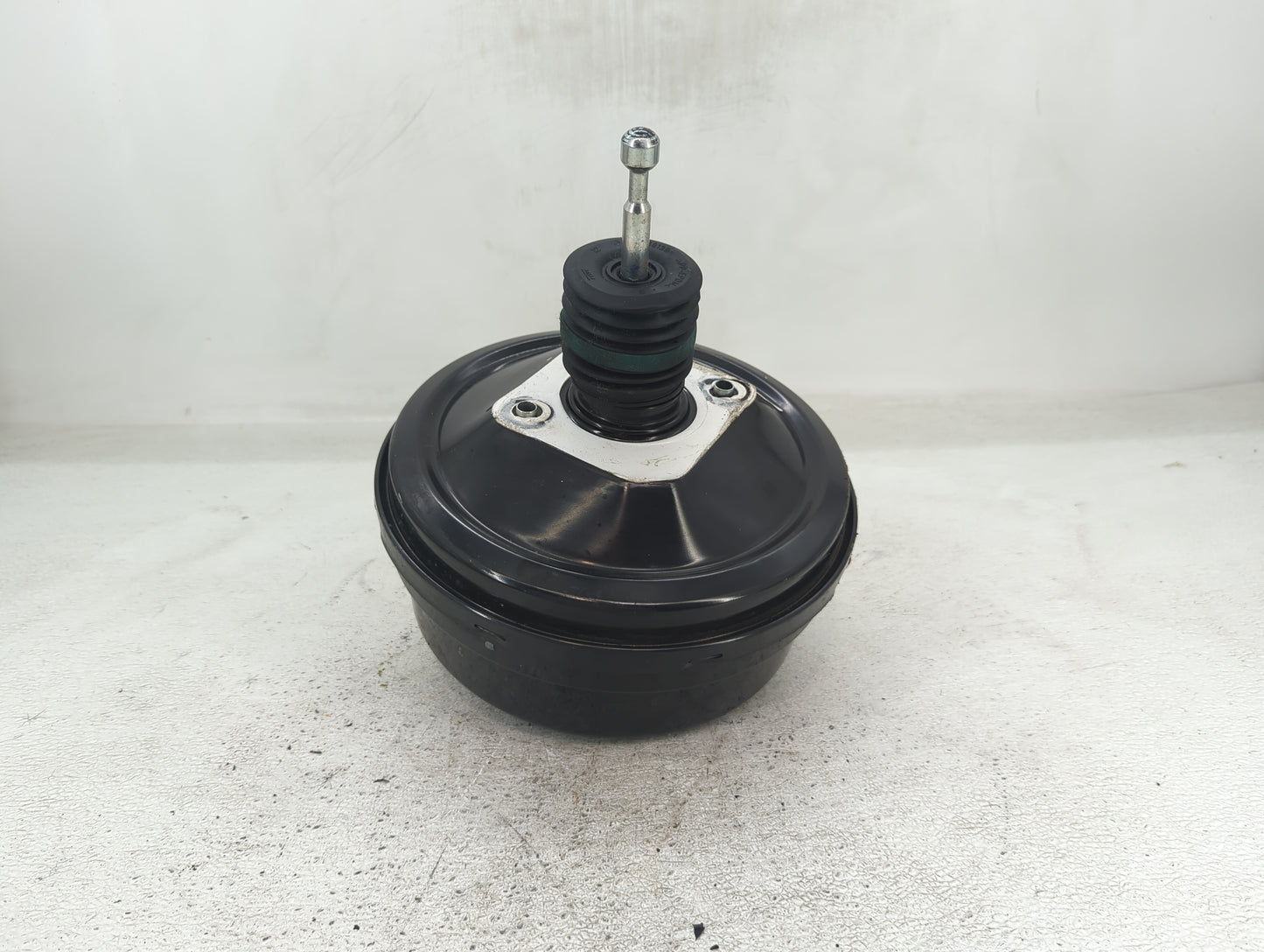 2018-2022 Chevrolet Traverse Power Brake Booster Oem - Oemusedautoparts1.com