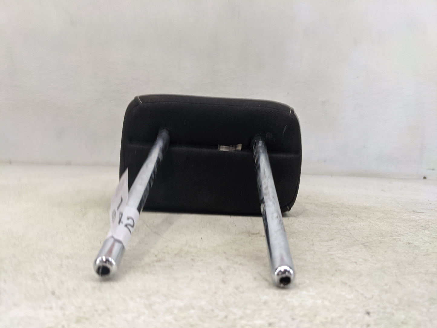 2019 Chevrolet Traverse Headrest Head Rest Rear Seat Fits OEM Used Auto Parts - Oemusedautoparts1.com