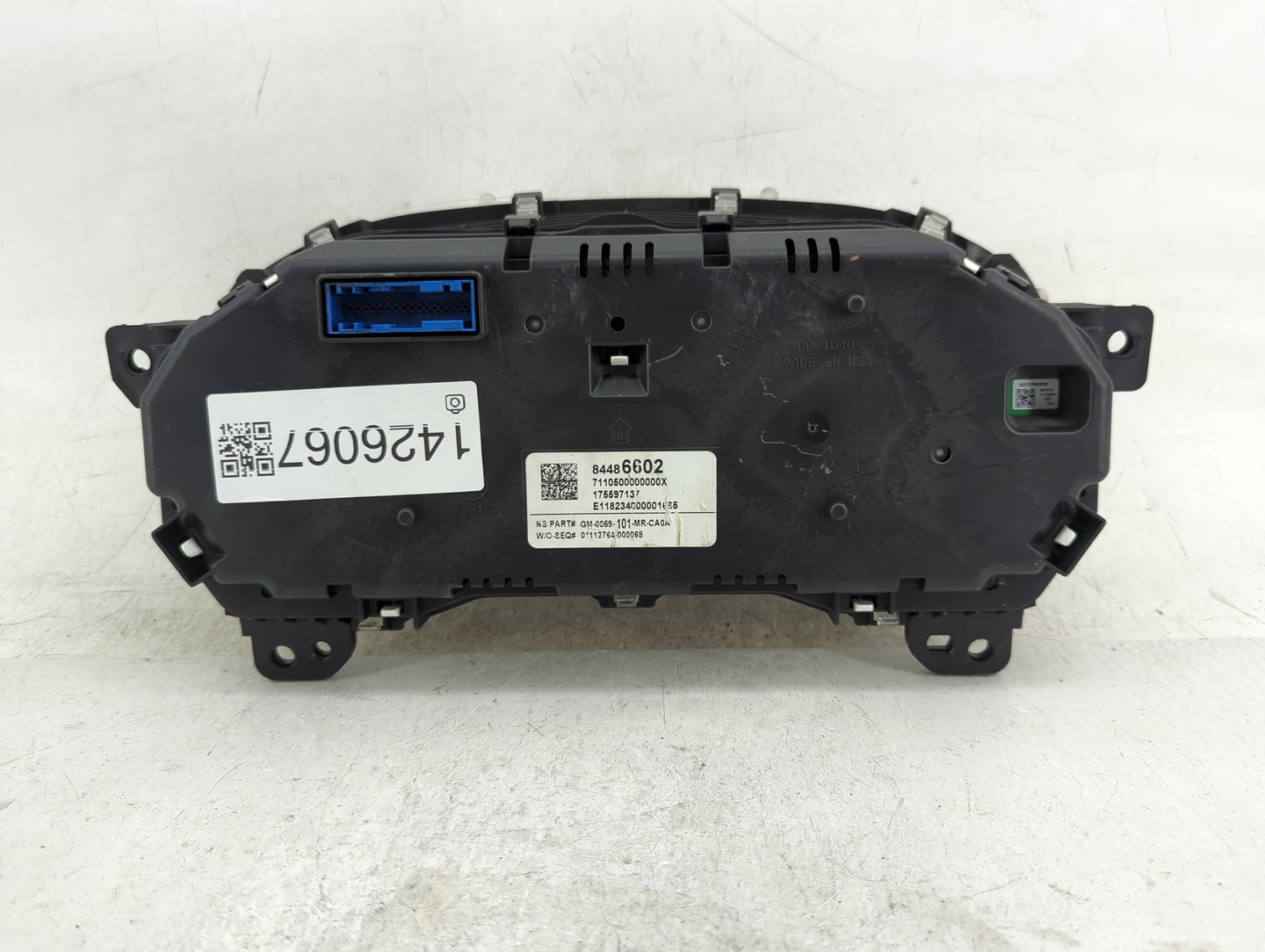 2018-2019 Chevrolet Traverse Instrument Cluster Speedometer Gauges P/N:84486602 GM-0059-101-MR-CA0A Fits Fits 2018 2019 OEM 