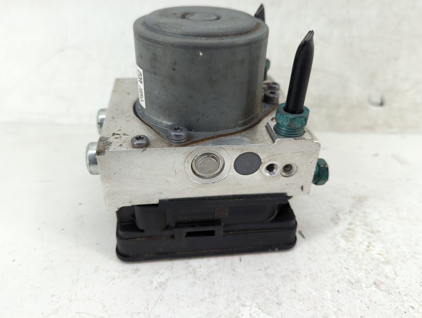 2019-2022 Chevrolet Traverse ABS Pump Control Module Replacement P/N:84502698 8511207, A007U955 Fits Fits 2019 2020 2021 202