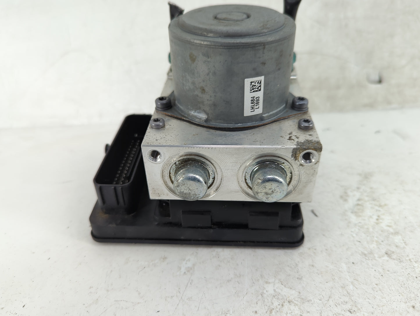 2019-2022 Chevrolet Traverse ABS Pump Control Module Replacement P/N:84502698 8511207, A007U955 Fits Fits 2019 2020 2021 202