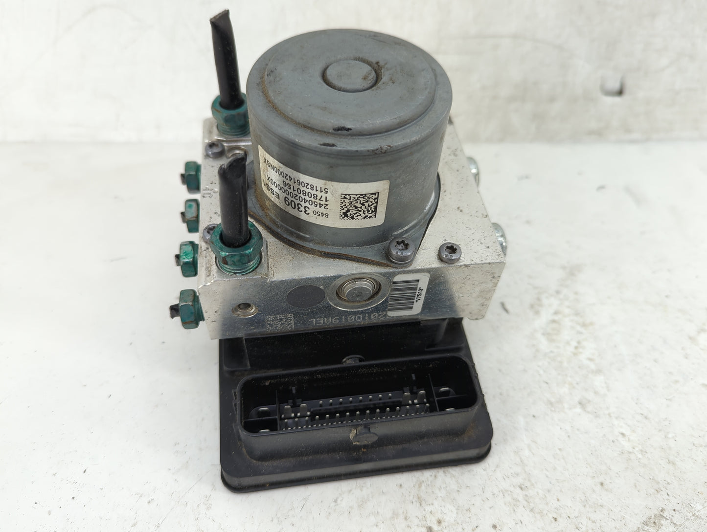 2019-2022 Chevrolet Traverse ABS Pump Control Module Replacement P/N:84502698 8511207, A007U955 Fits Fits 2019 2020 2021 202