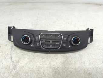 compare product 2018-2022 Chevrolet Traverse Climate Control Module Temperature AC/Heater Replacement P/N:84344402 7370200000000X Fits OEM Used Auto Parts