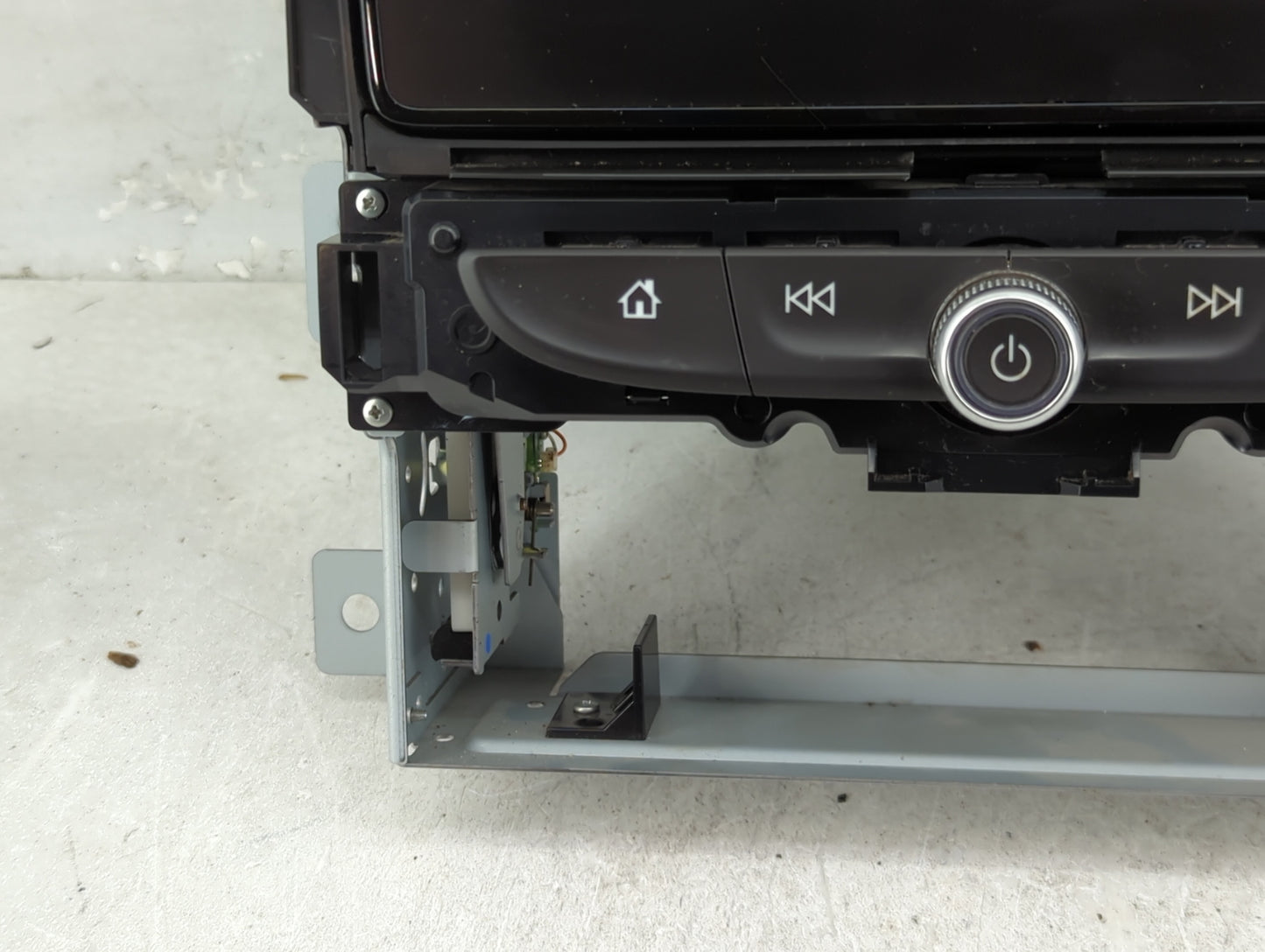 2018-2021 Chevrolet Traverse Radio AM FM Cd Player Receiver Replacement P/N:84423260 7370100000000X Fits Fits 2018 2019 2020