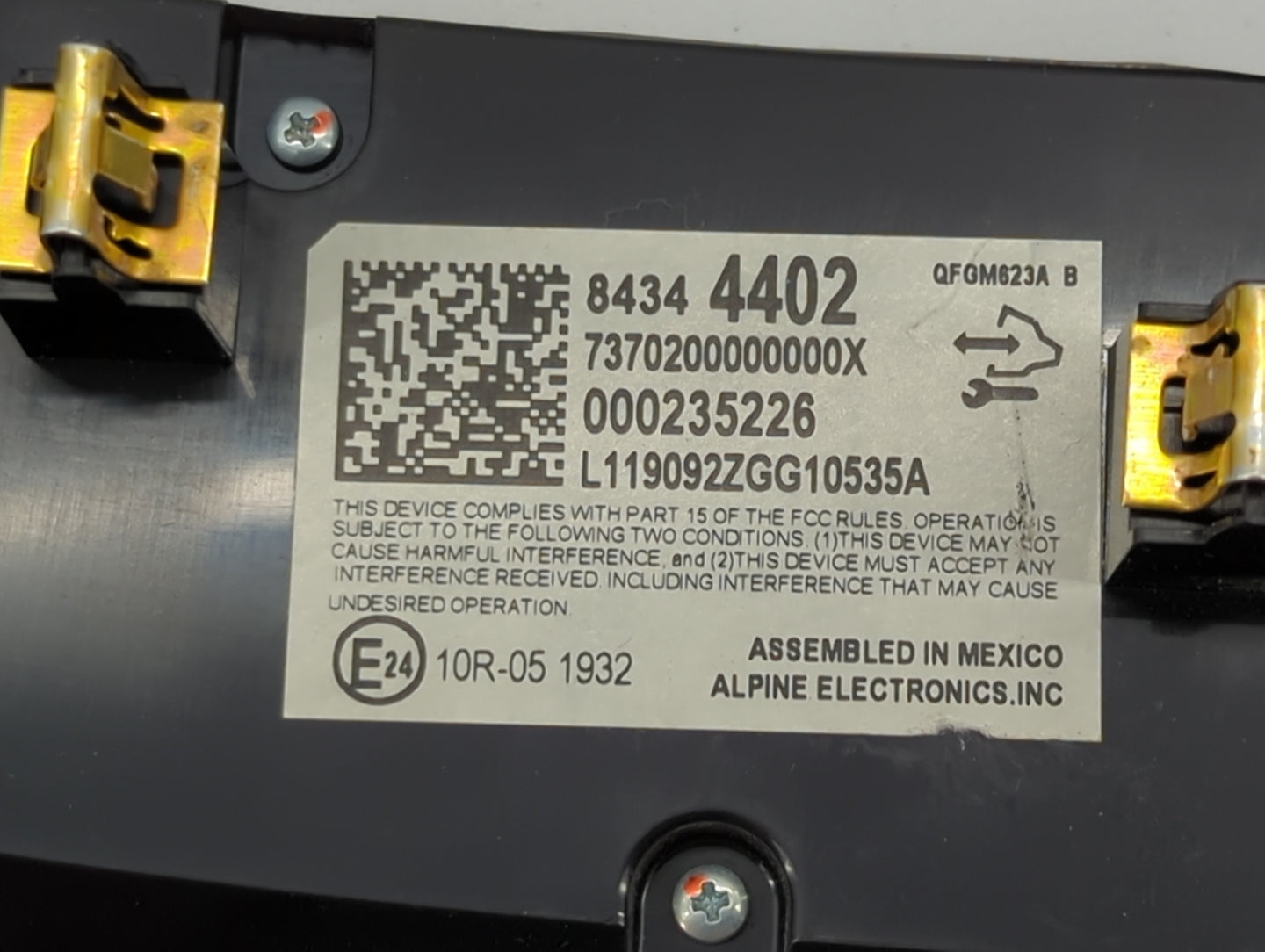 2018-2022 Chevrolet Traverse Climate Control Module Temperature AC/Heater Replacement P/N:84344402 Fits OEM Used Auto Parts 