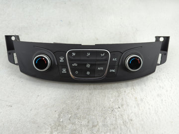 2018-2022 Chevrolet Traverse Climate Control Module Temperature AC/Heater Replacement P/N:84344401 7370200000000X Fits OEM U
