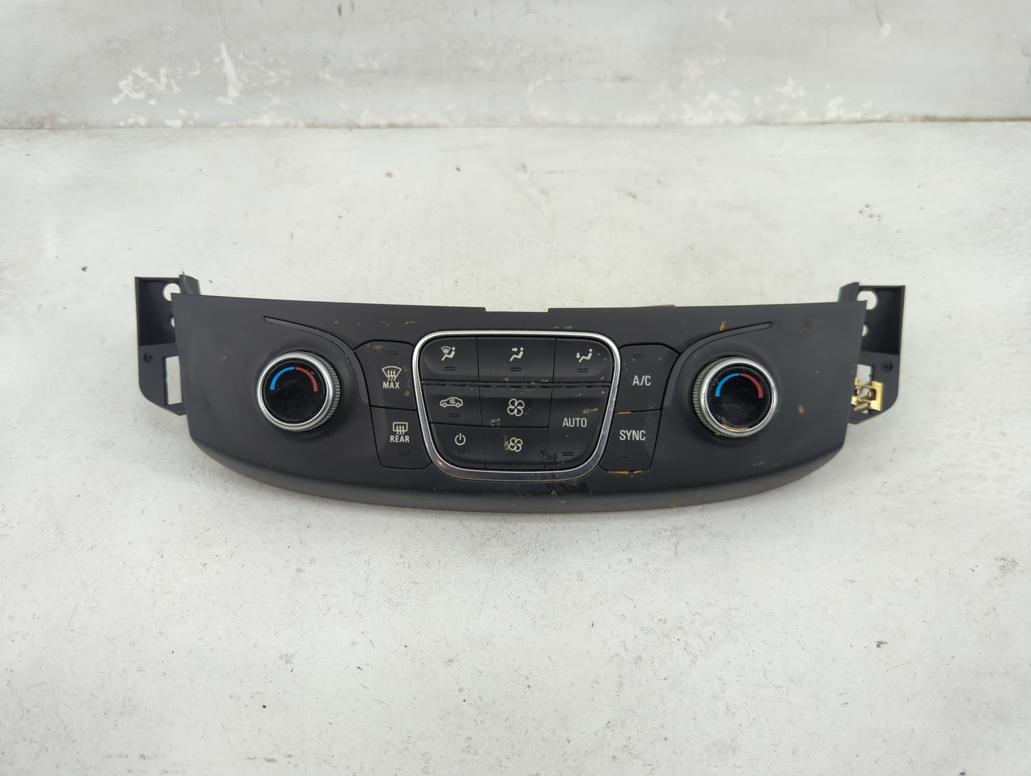 2018-2022 Chevrolet Traverse Climate Control Module Temperature AC/Heater Replacement P/N:84344401 7370200000000X Fits OEM U