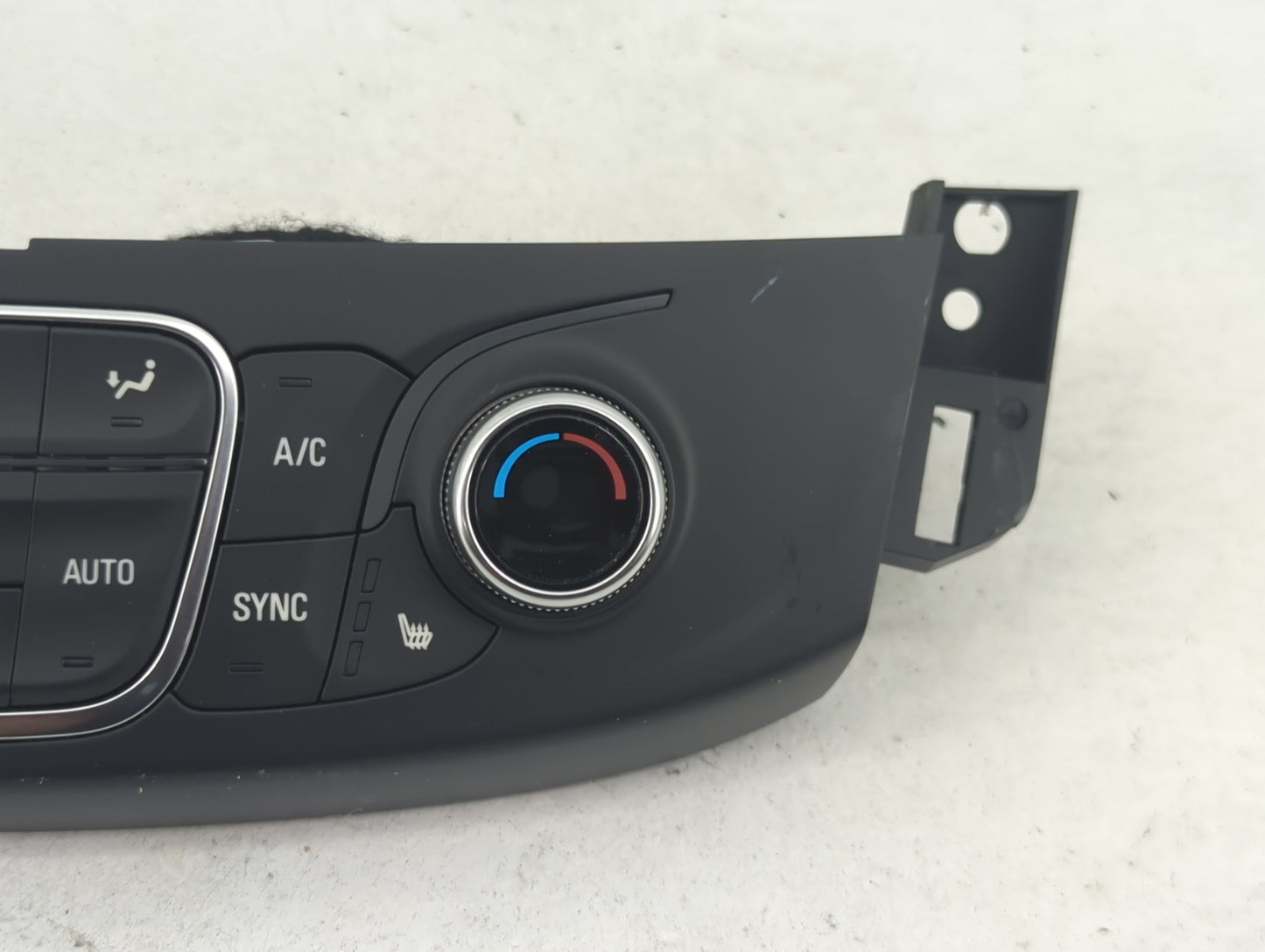2019 Chevrolet Traverse Climate Control Module Temperature AC/Heater Replacement P/N:84344402 QFGM623A, 000235226 Fits OEM U