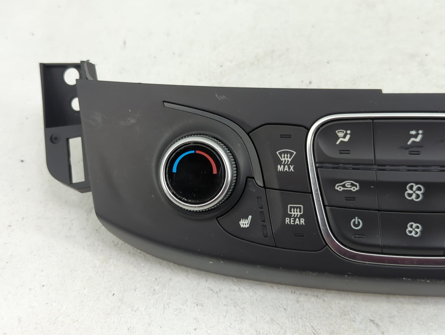 2018-2022 Chevrolet Traverse Climate Control Module Temperature AC/Heater Replacement P/N:84344402 QFGM623A Fits OEM Used Au