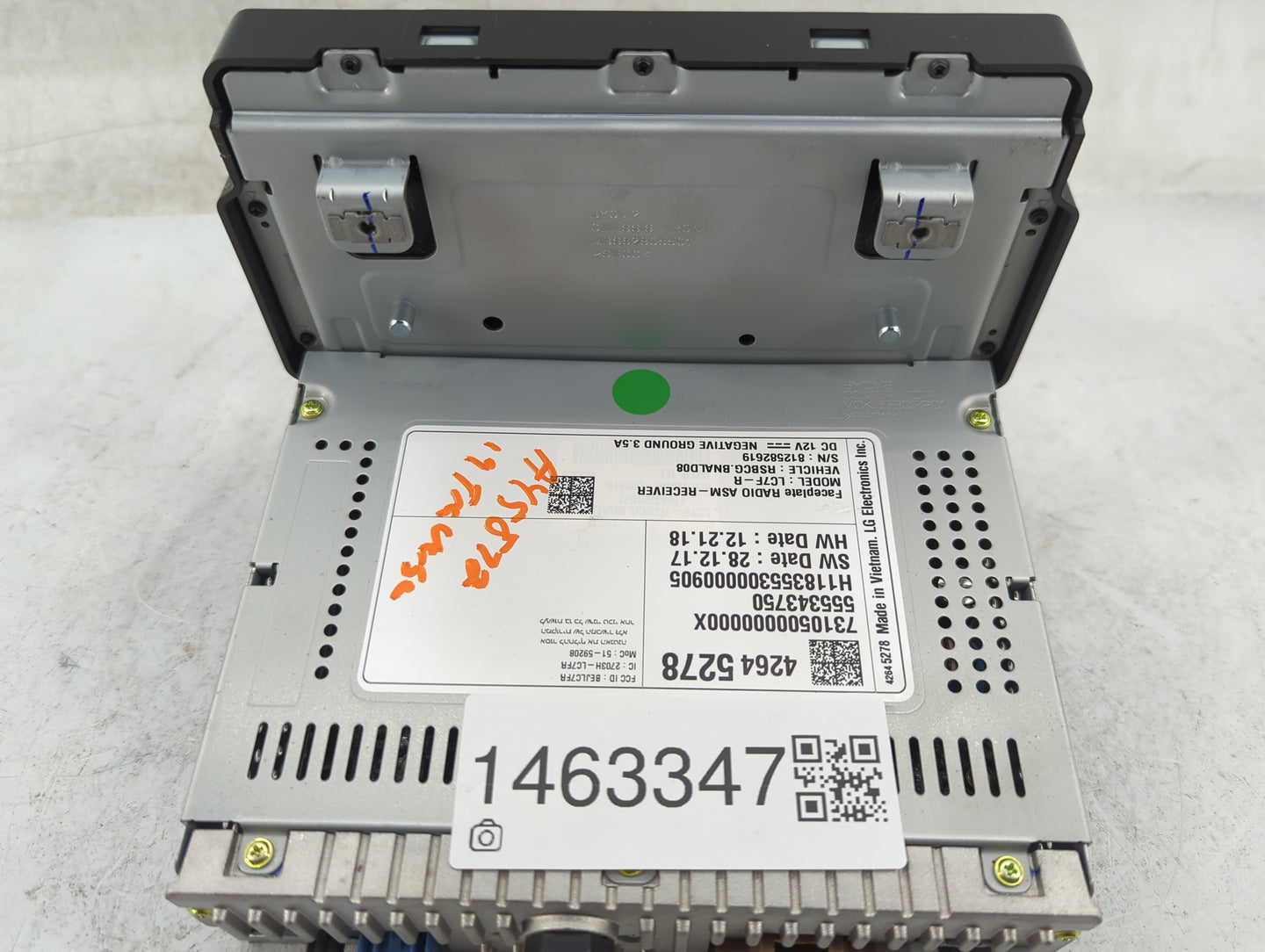 2018-2021 Chevrolet Traverse Radio AM FM Cd Player Receiver Replacement P/N:42645278 7310500000000X Fits OEM Used Auto Parts