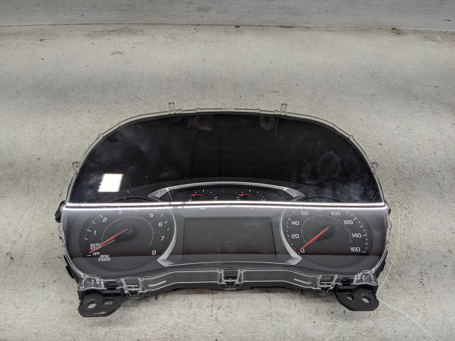 2018-2019 Chevrolet Traverse Instrument Cluster Speedometer Gauges P/N:84973334 GM-0059-101-MR-C80B Miles:107K Fits Fits 201