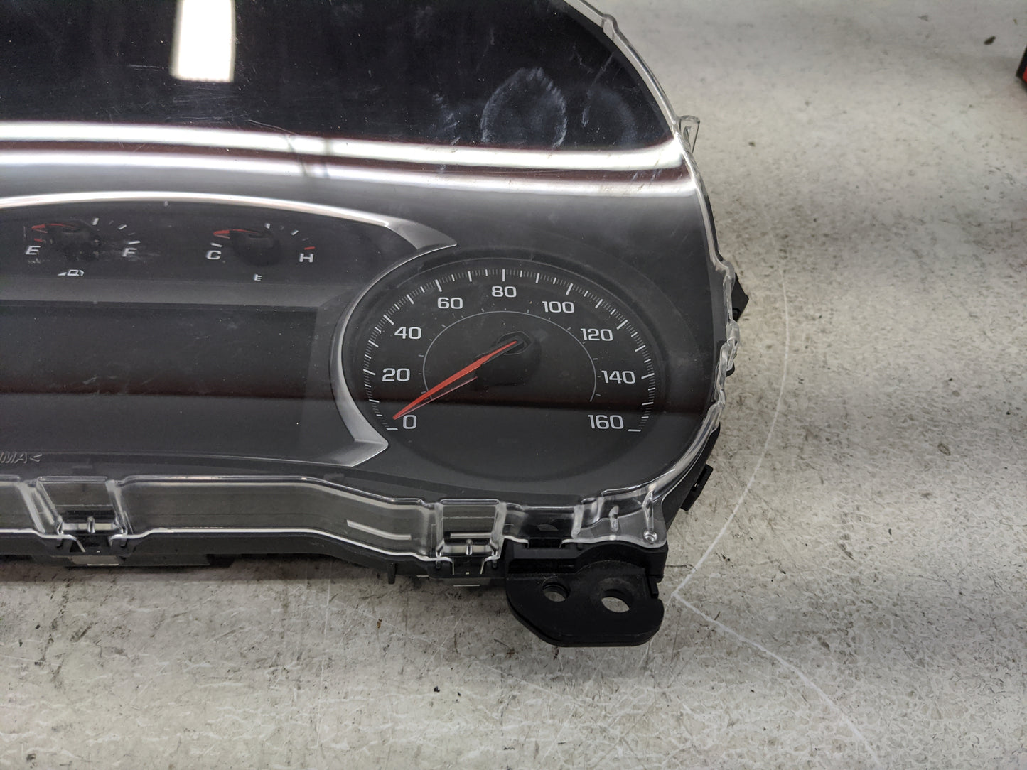 2018-2019 Chevrolet Traverse Instrument Cluster Speedometer Gauges P/N:84973334 GM-0059-101-MR-C80B Miles:107K Fits Fits 201