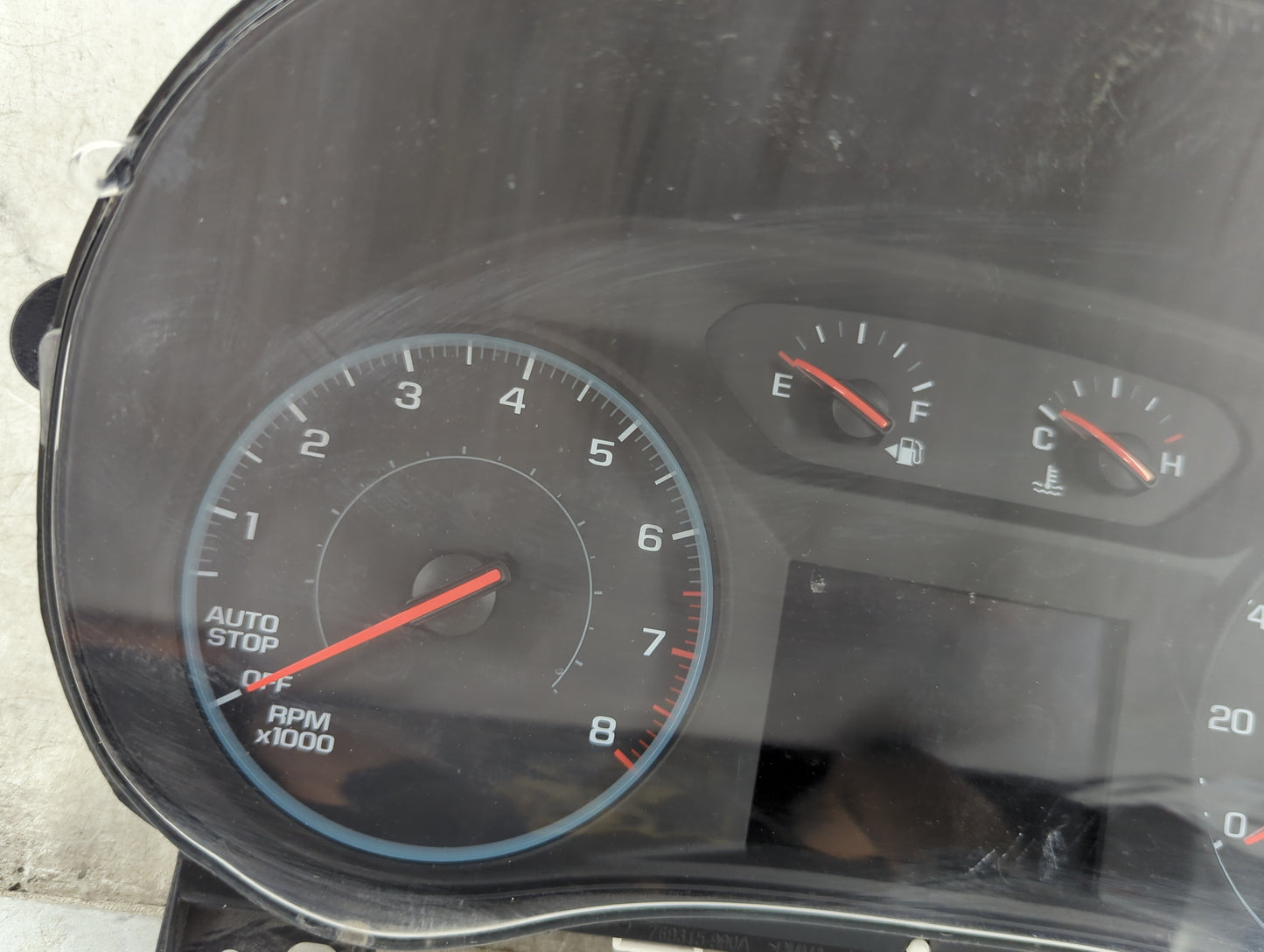 2019 Chevrolet Traverse Instrument Cluster Speedometer Gauges P/N:84542315 Miles: Fits OEM Used Auto Parts - Oemusedautopart