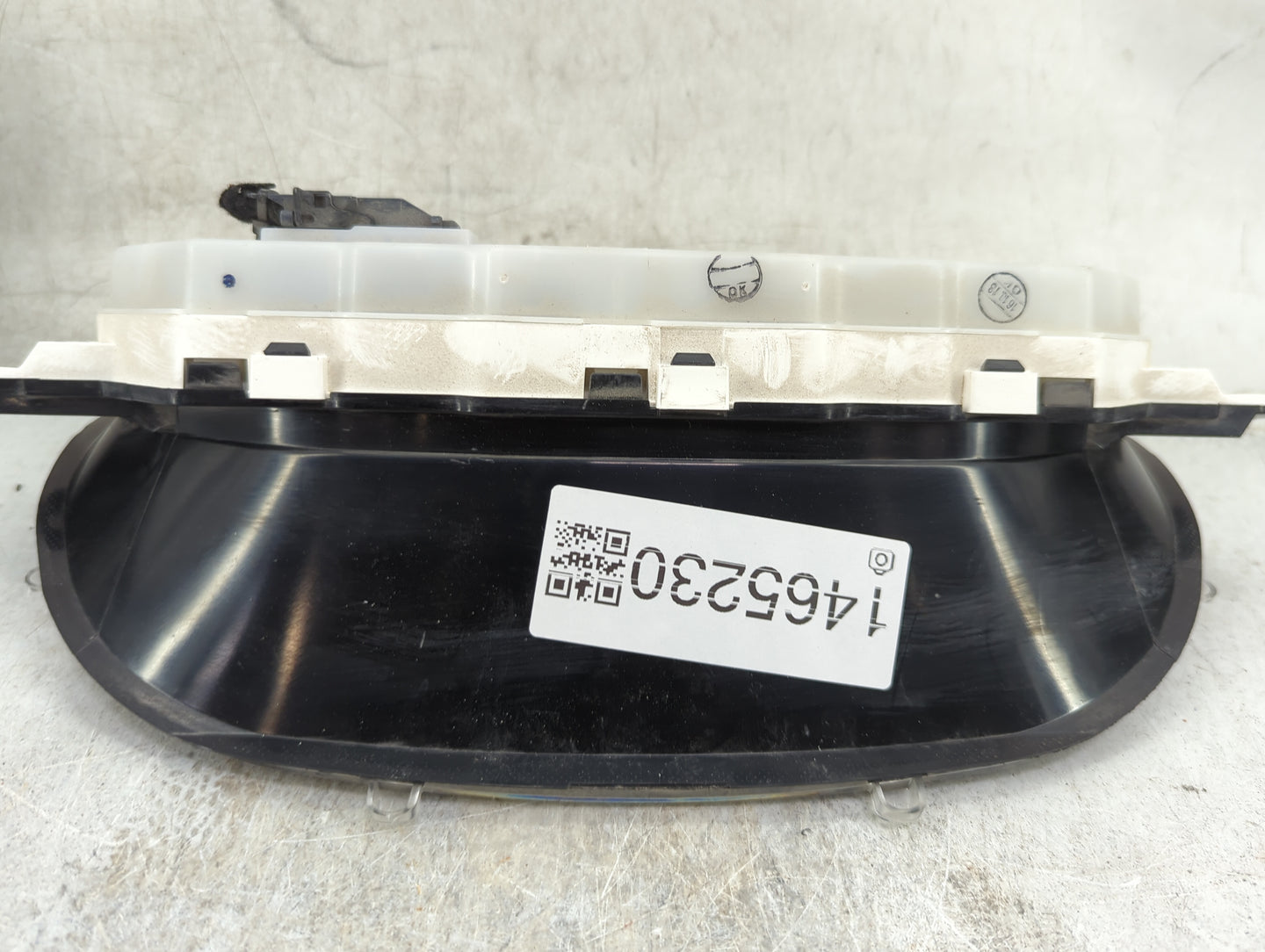 2019 Chevrolet Traverse Instrument Cluster Speedometer Gauges P/N:84542315 Miles: Fits OEM Used Auto Parts - Oemusedautopart