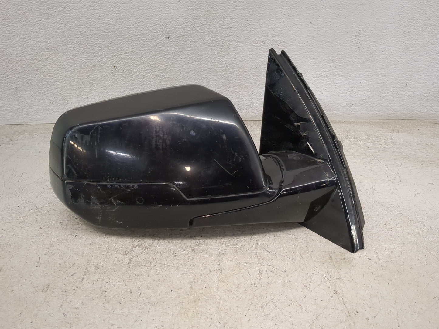 2018-2022 Chevrolet Traverse Passenger Side View Mirror - Right Door Mirror OEM Used - Oemusedautoparts1.com