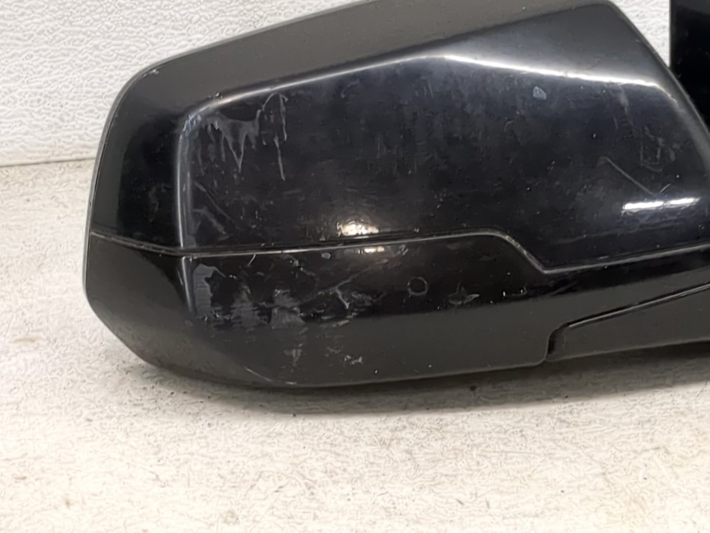 2018-2022 Chevrolet Traverse Passenger Side View Mirror - Right Door Mirror OEM Used - Oemusedautoparts1.com