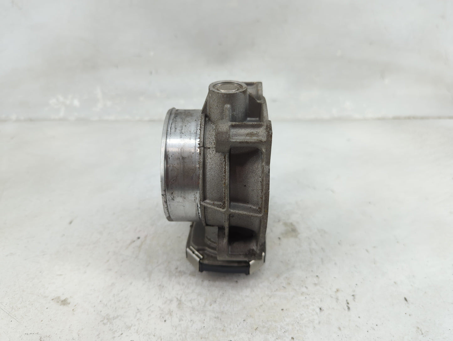 2018-2019 Chevrolet Traverse Throttle Body P/N:12670981AA Fits Fits 2013 2014 2015 2016 2017 2018 2019 2020 2021 OEM Used Au