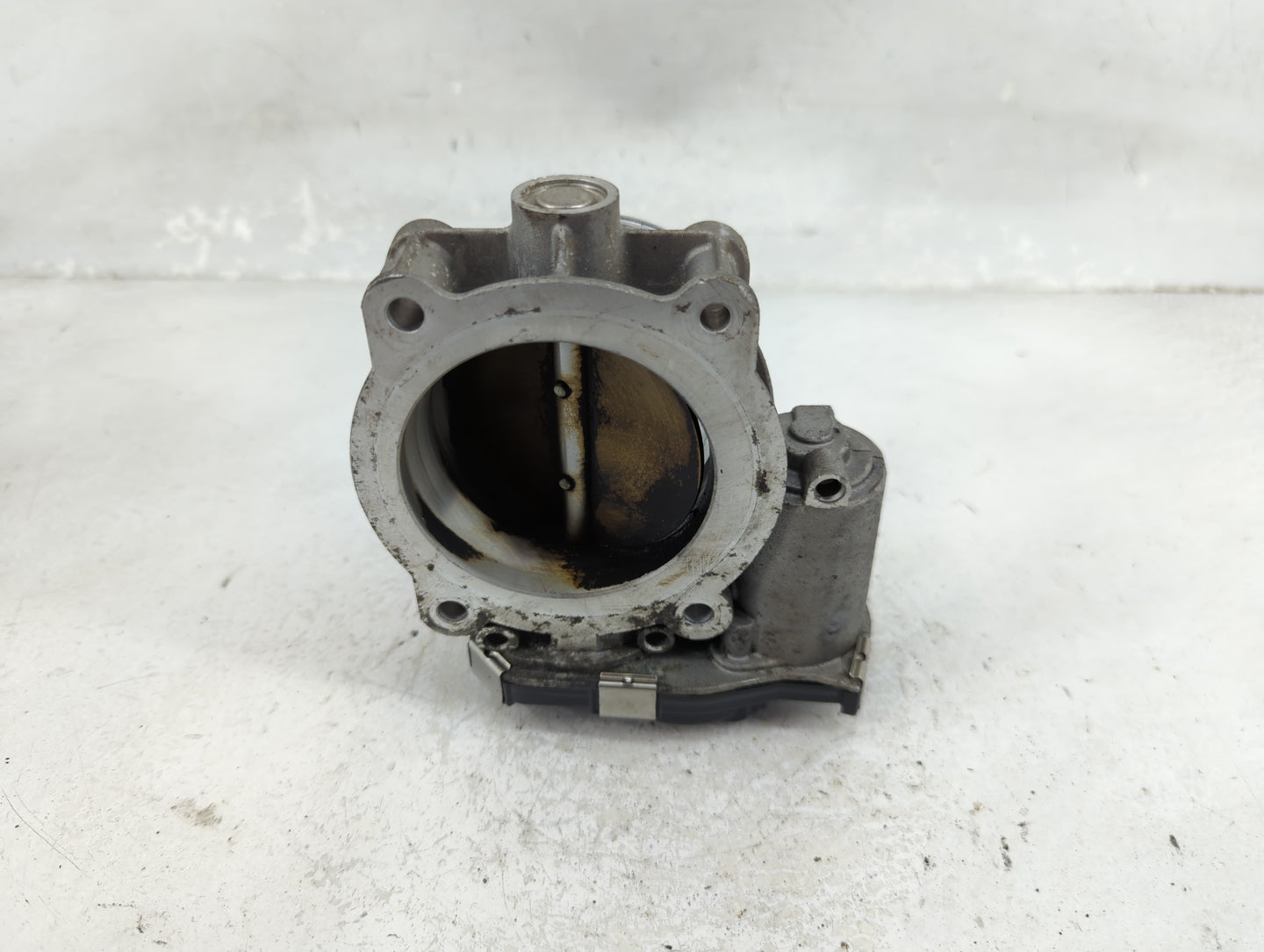 2018-2019 Chevrolet Traverse Throttle Body P/N:12670981AA Fits Fits 2013 2014 2015 2016 2017 2018 2019 2020 2021 OEM Used Au