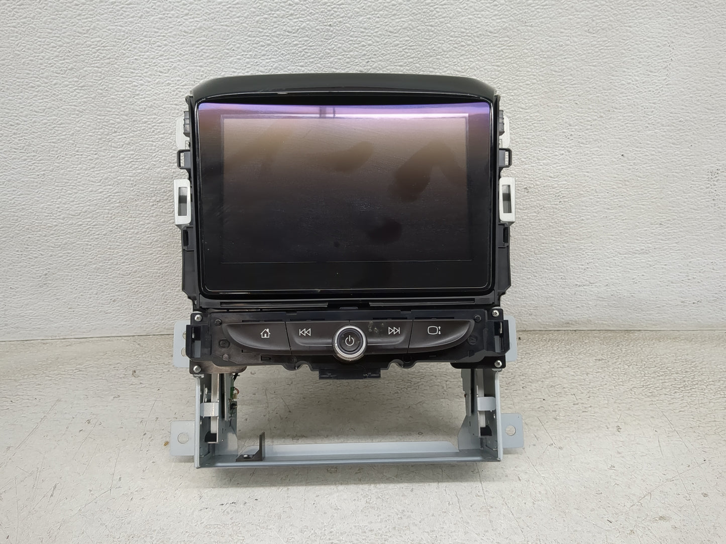 2019 Chevrolet Traverse Radio AM FM Cd Player Receiver Replacement P/N:84423260 7370100000000X, 000235226, L118158ZGL10431A 