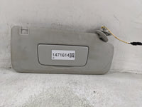 2018-2022 Chevrolet Traverse Sun Visor Shade Replacement Passenger Right Mirror Fits Fits 2018 2019 2020 2021 2022 OEM Used 