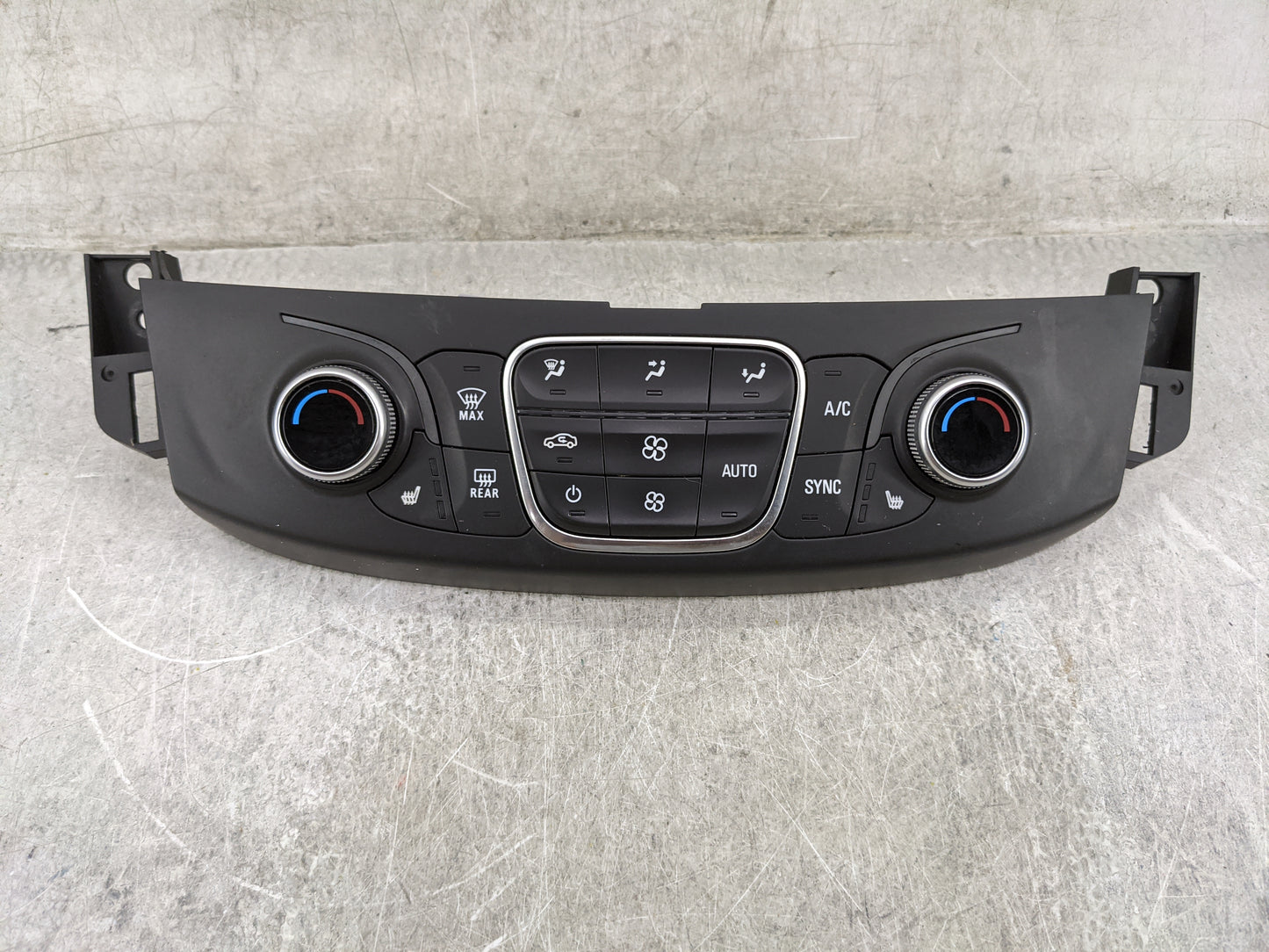 2018-2022 Chevrolet Traverse Climate Control Module Temperature AC/Heater Replacement P/N:84344402 7370200000000X Fits OEM U