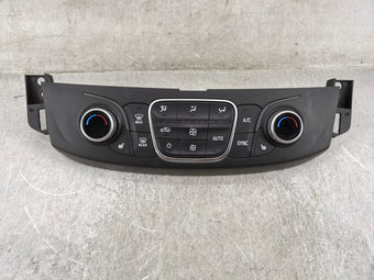 compare product 2018-2022 Chevrolet Traverse Climate Control Module Temperature AC/Heater Replacement P/N:84344402 7370200000000X Fits OEM Used Auto Parts