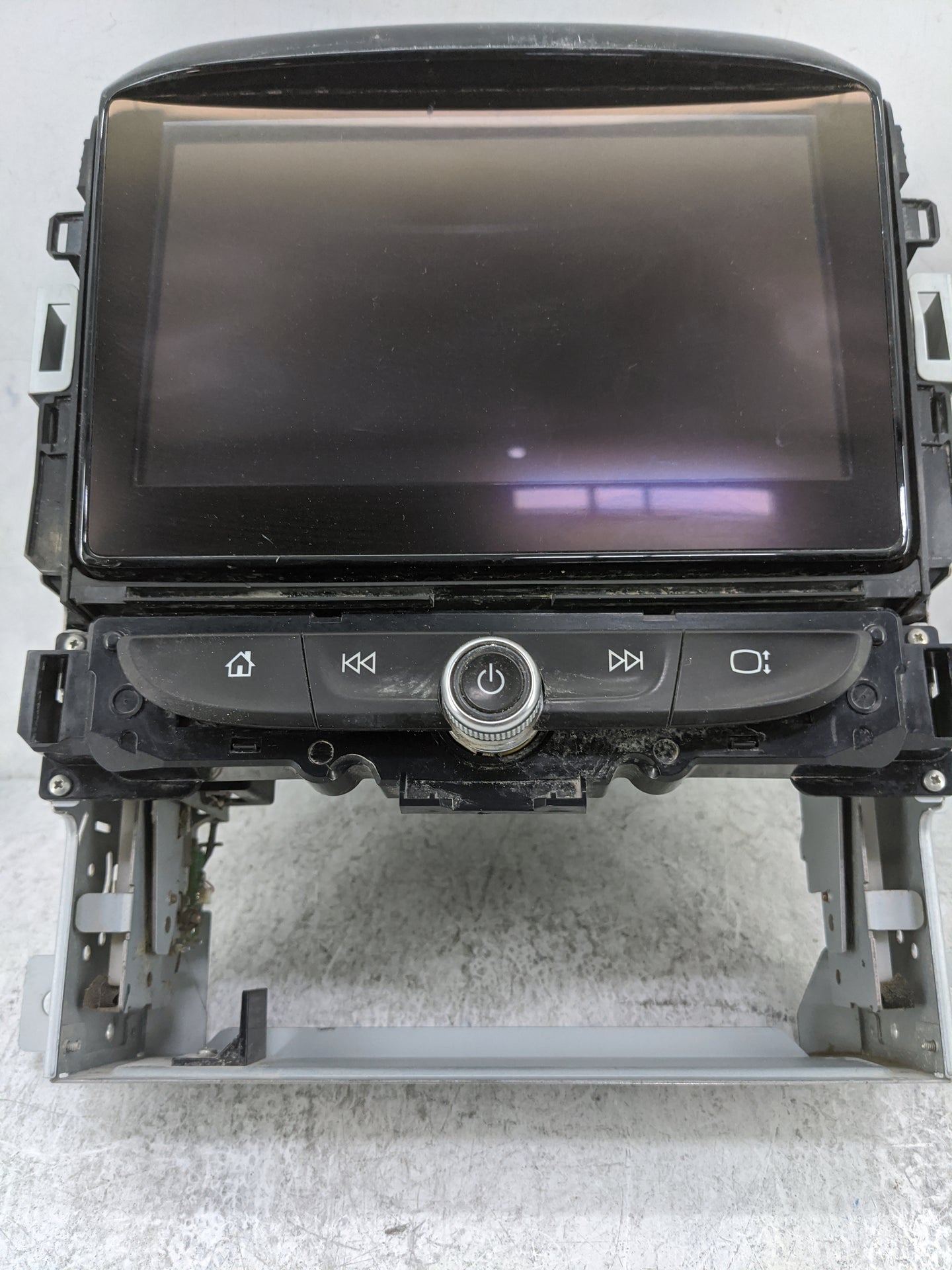2018-2022 Chevrolet Traverse Information Display Screen 1477852 - Oemusedautoparts1.com
