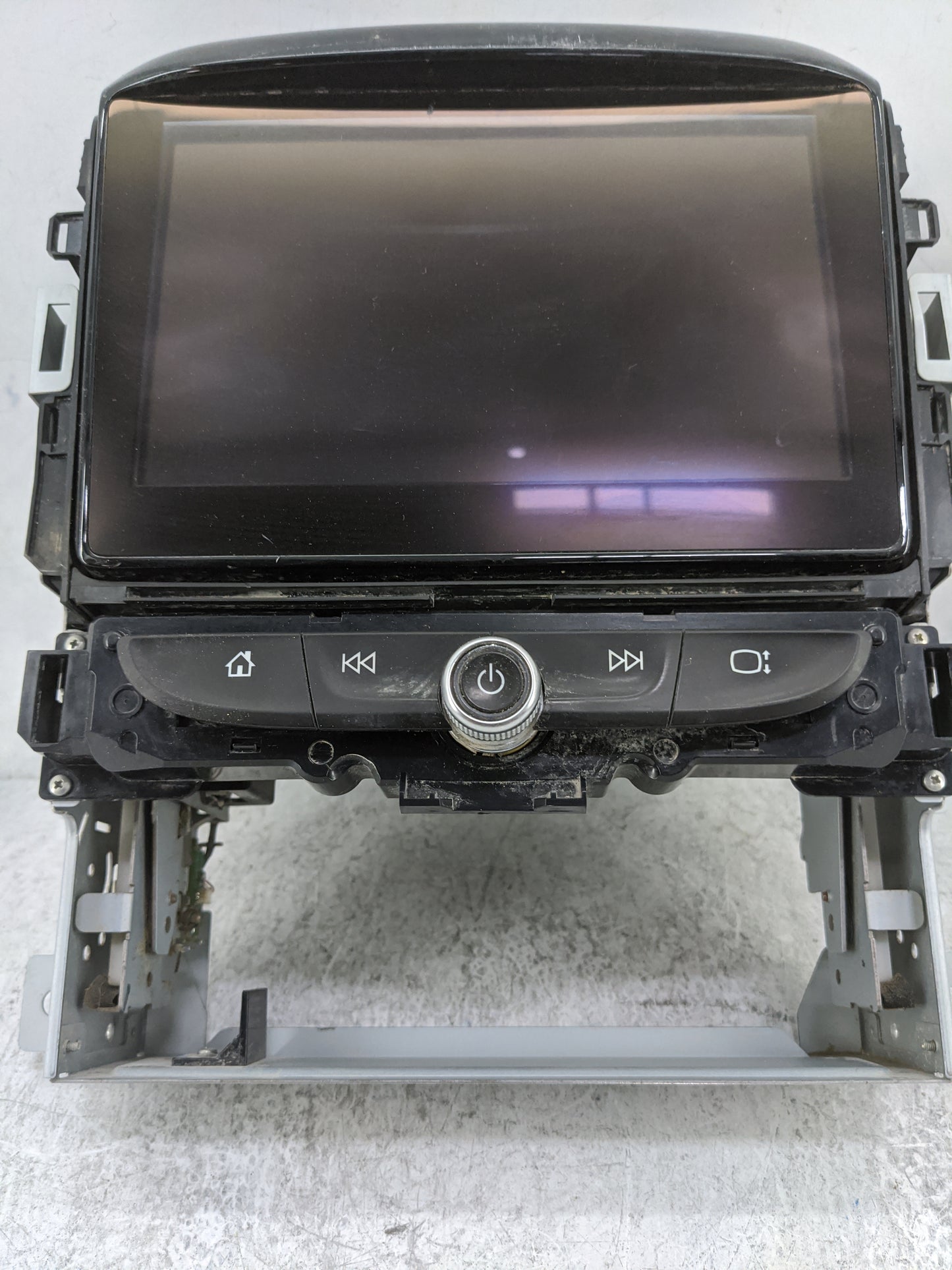 2018-2022 Chevrolet Traverse Information Display Screen 1477852 - Oemusedautoparts1.com