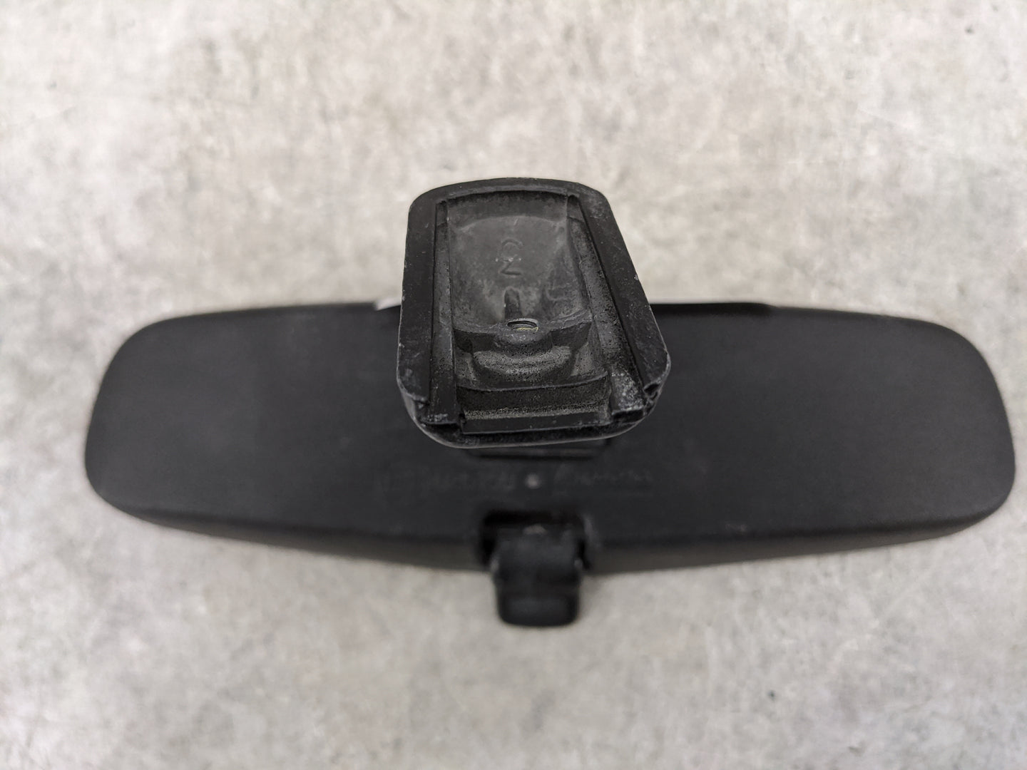 2018-2022 Chevrolet Traverse Interior Rear View Mirror Replacement OEM P/N:026150 A048070 Fits OEM Used Auto Parts - Oemused