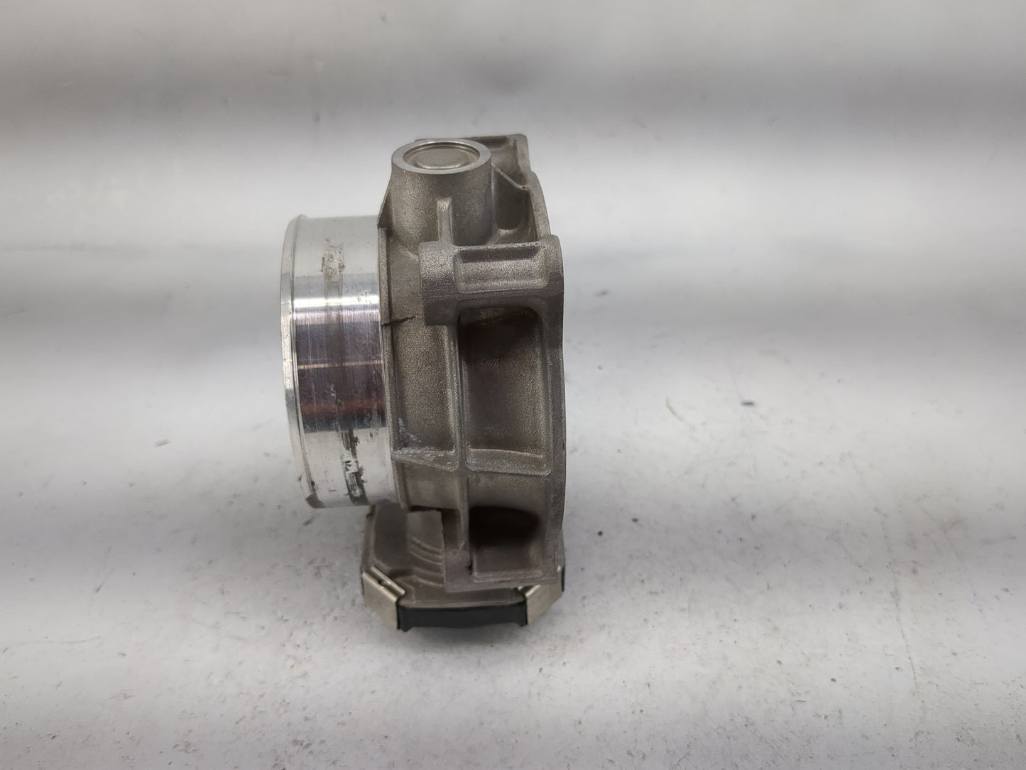 2017-2022 Chevrolet Traverse Throttle Body P/N:12670981AA Fits Fits 2012 2013 2014 2015 2016 2017 2018 2019 2020 2021 2022 O