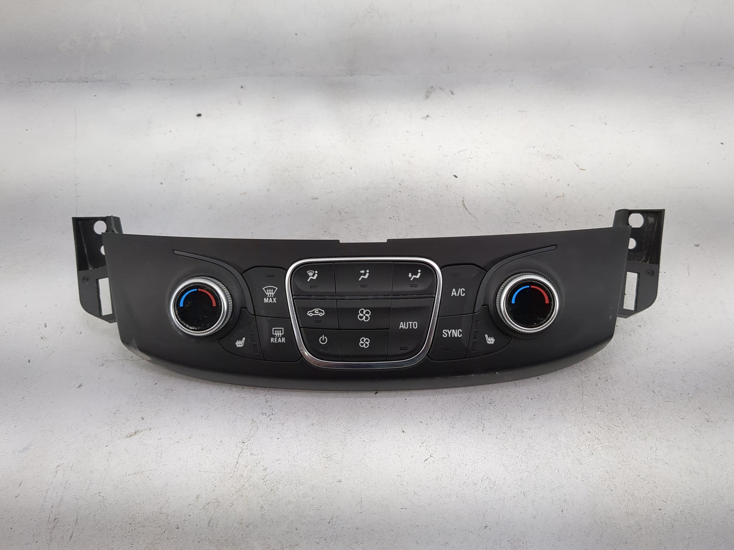 2018-2022 Chevrolet Traverse Climate Control Module Temperature AC/Heater Replacement P/N:84344402 7370200000000X Fits OEM U