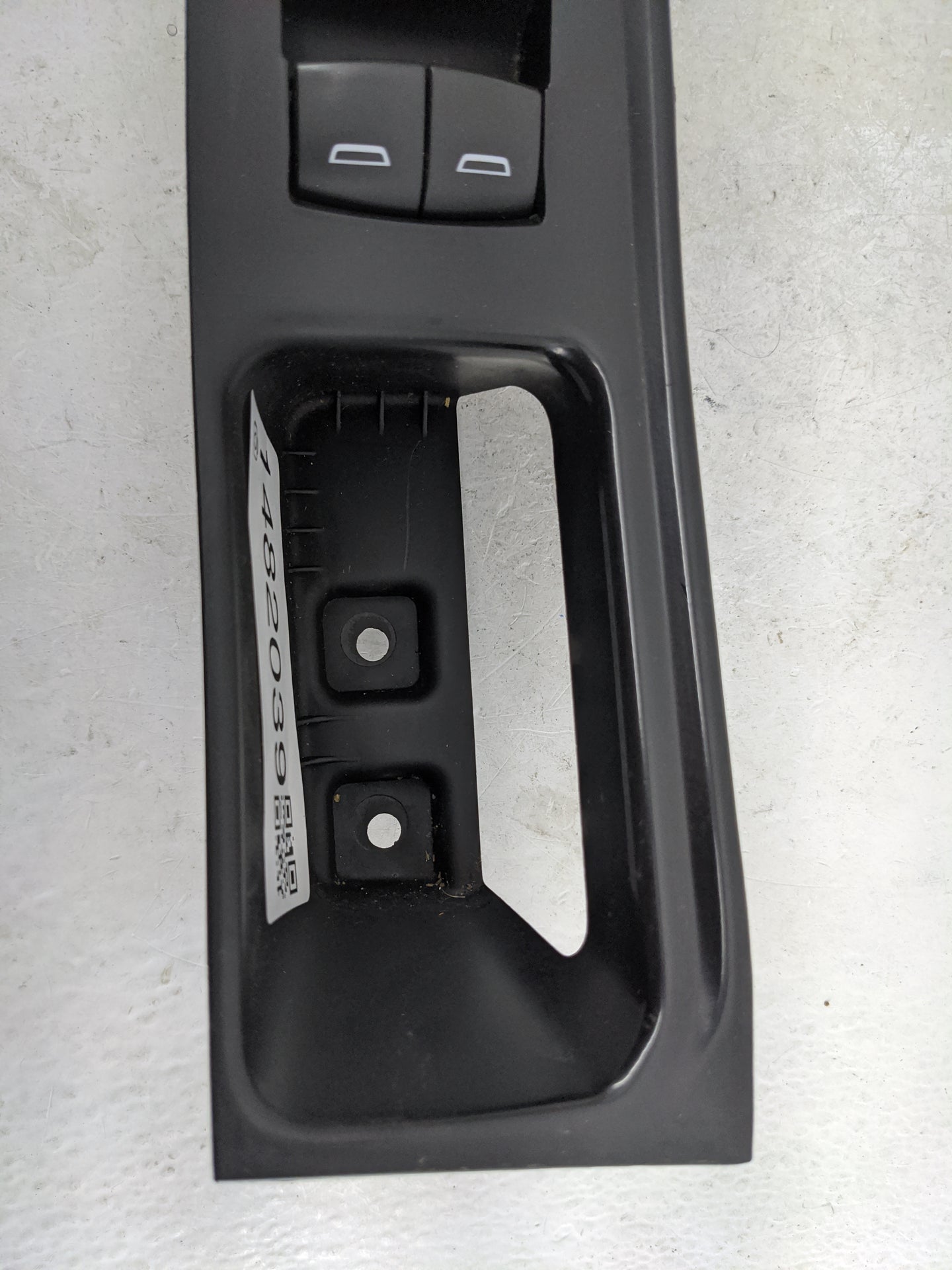 2018-2022 Chevrolet Traverse Master Power Window Switch Replacement Driver Side Left P/N:84139693 D1A062A Fits OEM Used Auto