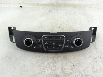 compare product 2018-2022 Chevrolet Traverse Climate Control Module Temperature AC/Heater Replacement P/N:84344402 000235226 Fits OEM Used Auto Parts