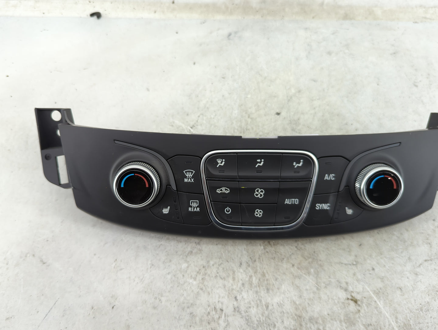 2018-2022 Chevrolet Traverse Climate Control Module Temperature AC/Heater Replacement P/N:84344402 000235226 Fits OEM Used A