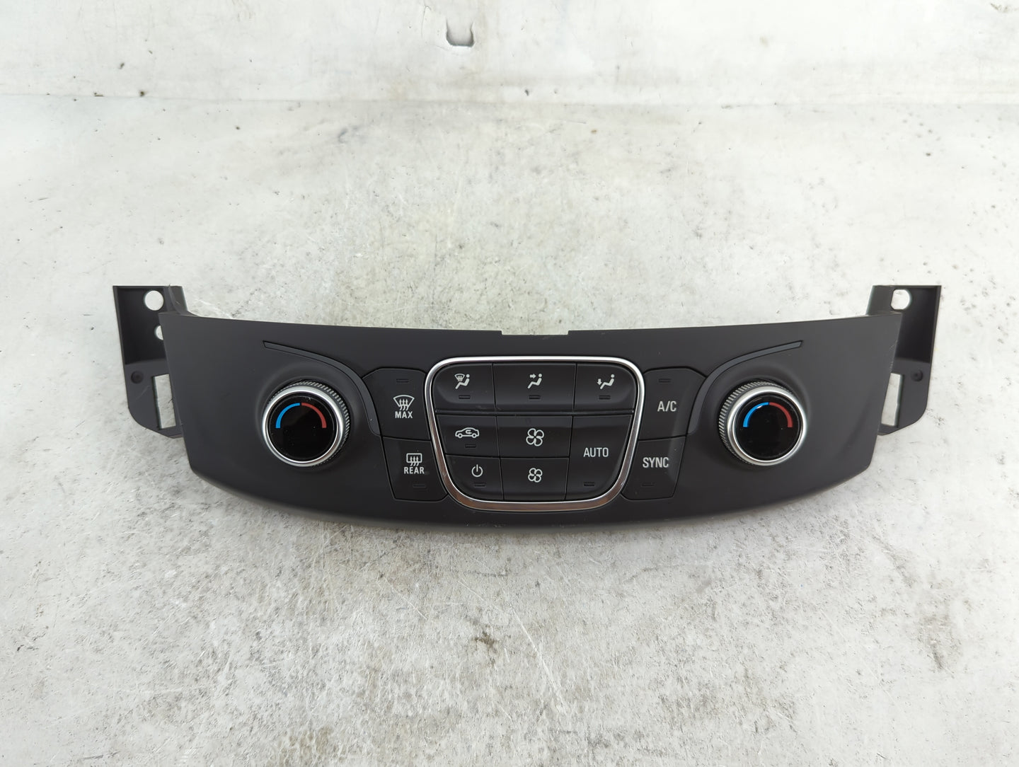 2018-2022 Chevrolet Traverse Climate Control Module Temperature AC/Heater Replacement P/N:84344401 7370200000000X Fits OEM U