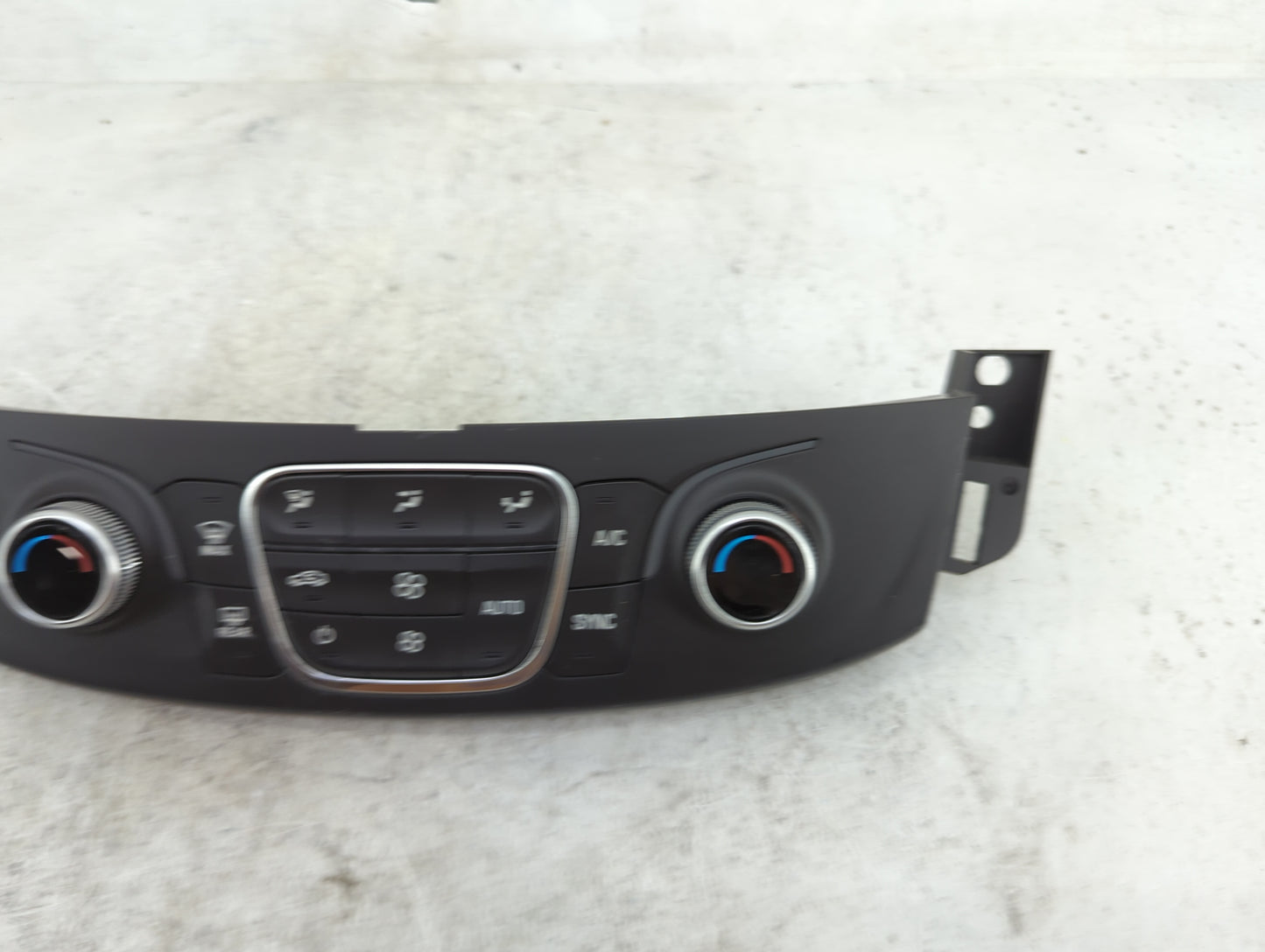 2018-2022 Chevrolet Traverse Climate Control Module Temperature AC/Heater Replacement P/N:84344401 7370200000000X Fits OEM U