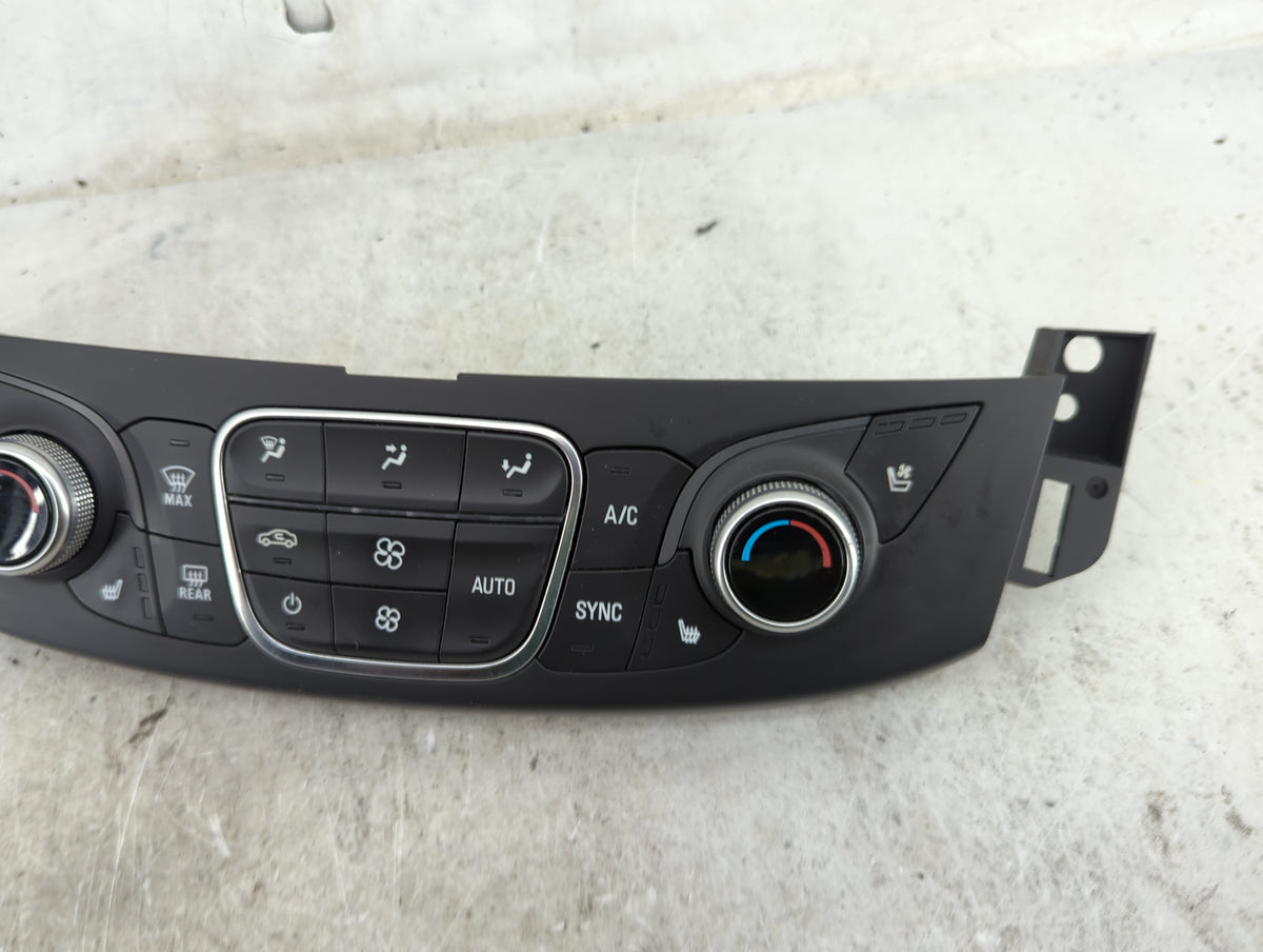 2018-2022 Chevrolet Traverse Climate Control Module Temperature AC/Heater Replacement P/N:84344403 000235226 Fits OEM Used A