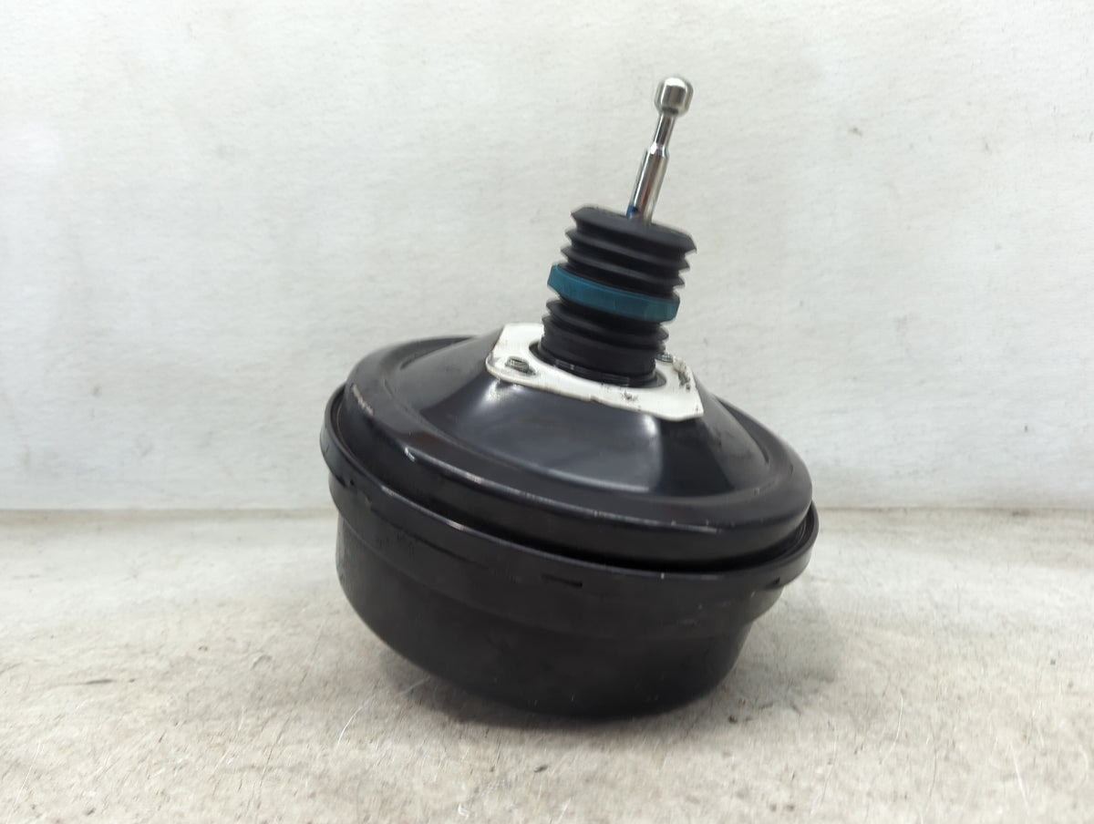 2018-2022 Chevrolet Traverse Power Brake Booster Oem 1490299 - Oemusedautoparts1.com